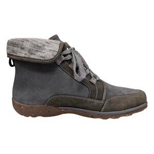Chaco Barbery Charcoal and Olive women’s boots